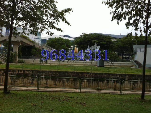 UB. ONE (D14), Factory #85163482